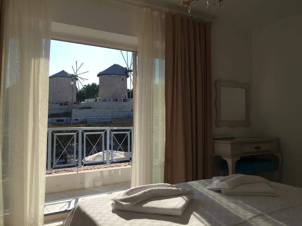 Alacati Sardunya Hotel Pokoj fotografie